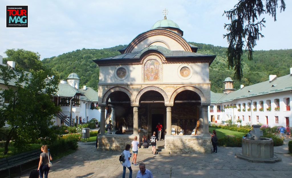 Cozia Manastırı (cozia monastery)