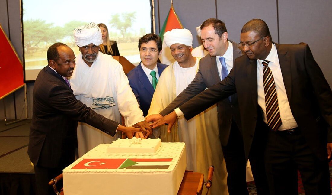 Sudan’ın bağımsızlığını ilan edişinin 61. yıldönümü, İstanbul’da düzenlenen resepsiyonla kutlandı.