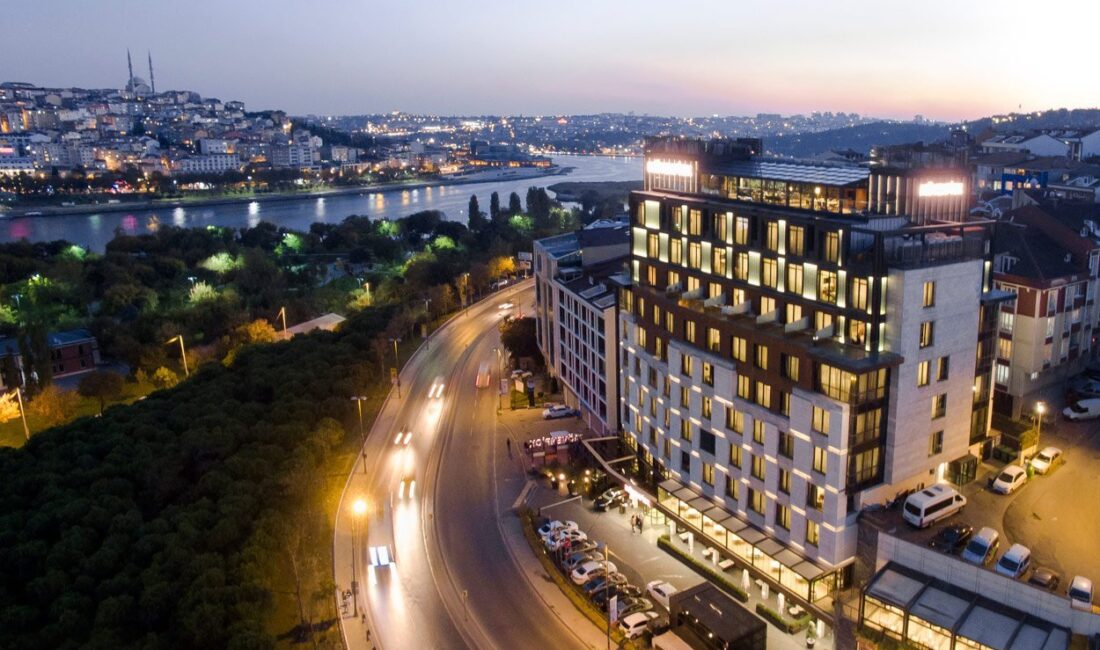 Haliç’in ilk uluslararası beş yıldızlı oteli Mövenpick Golden Horn, ikinci