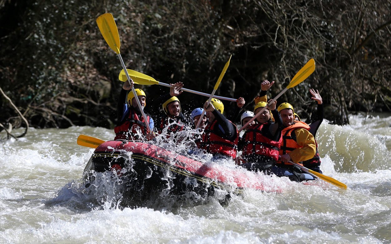 Düzce’nin Cumayeri ilçesinde bulunan Melen Çayı üzerindeki Dokuzdeğirmen Rafting Parkuru,
