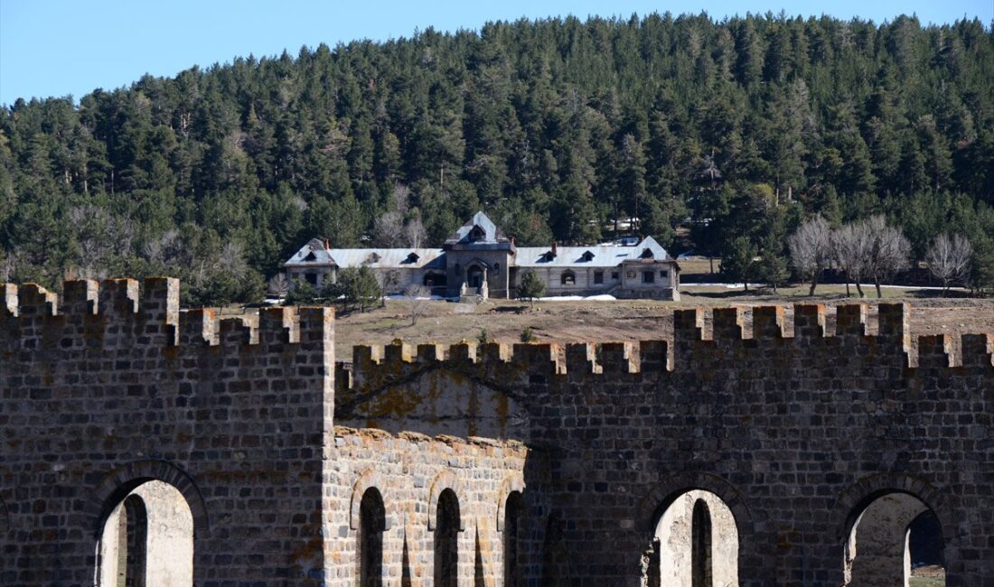 Kars’ın Sarıkamış ilçesinde bulunan ve Katherina Köşkü olarak bilinen Rus