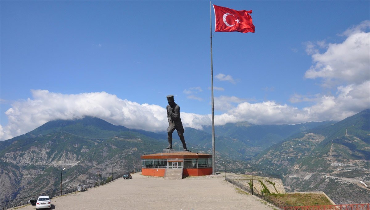 Sıtkı Kahvecioğlu Vakfı tarafından yaptırılarak 19 Mayıs 2012’de açılışı yapılan