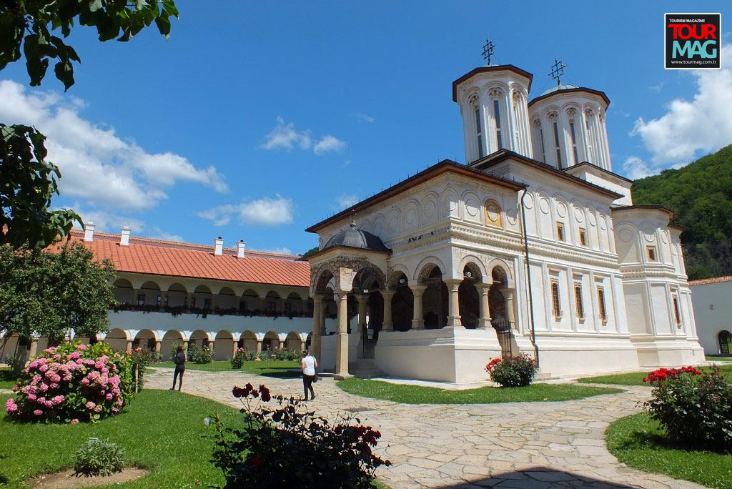 horezu manastırı (horezu monastery) Tourmag tourmag-horezu-manastiri-horezu-monastery