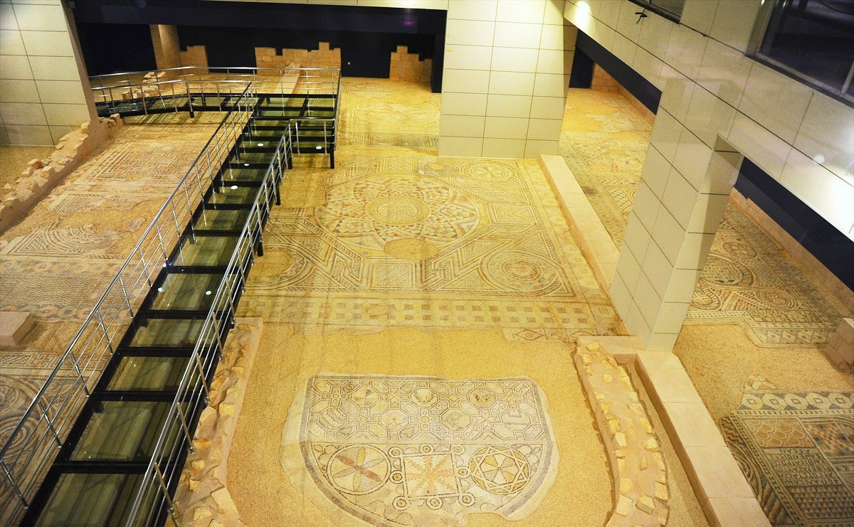 Dünyanın en büyük mozaik müzeleri arasında yer alan Gaziantep’teki Zeugma