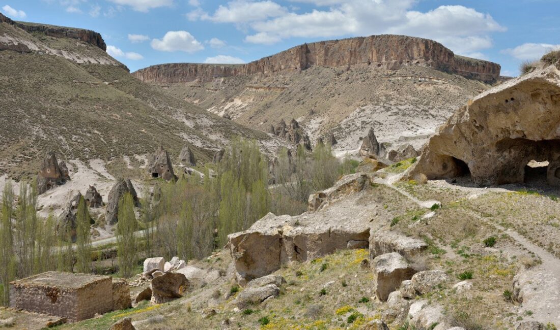 Kayseri’nin Yeşilhisar ilçesi sınırlarında eskiden turistlerin vazgeçilmez uğrak noktası olan