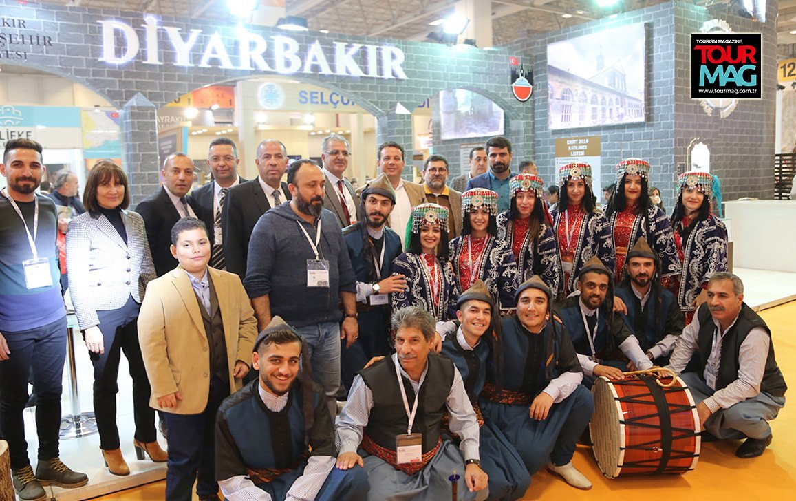 Geçtiğimiz gün 22. kez kapılarını açan EMITT Fuarı, renkli görüntülere
