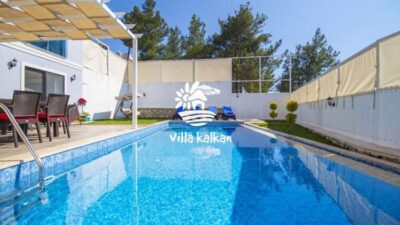 Antalya, Türkiye’nin en çok turist çeken bölgesi. Deniz suyu sıcaklığının
