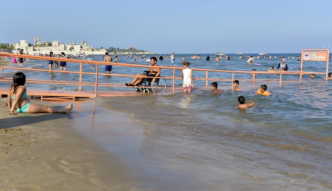“Engelsiz Kent Mersin” vizyonu ile hareket eden Büyükşehir Belediyesi, Mersin’i