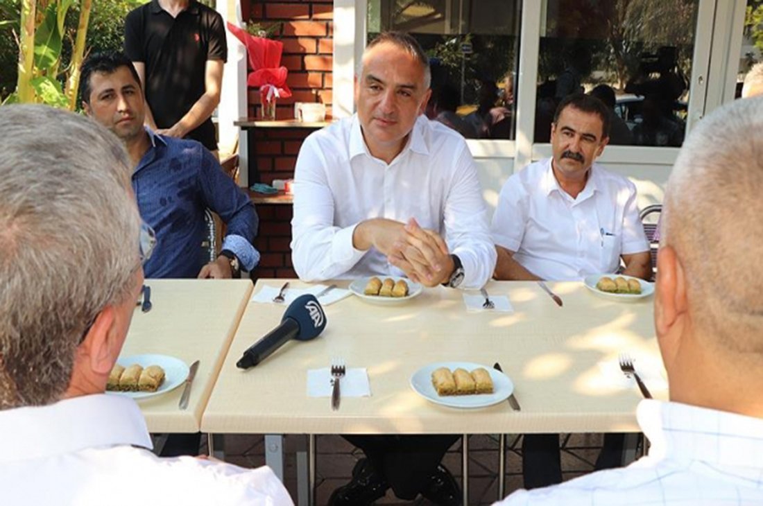 Kurban Bayramı’nı memleketi Antalya’da geçiren Kültür ve Turizm Bakanı Mehmet