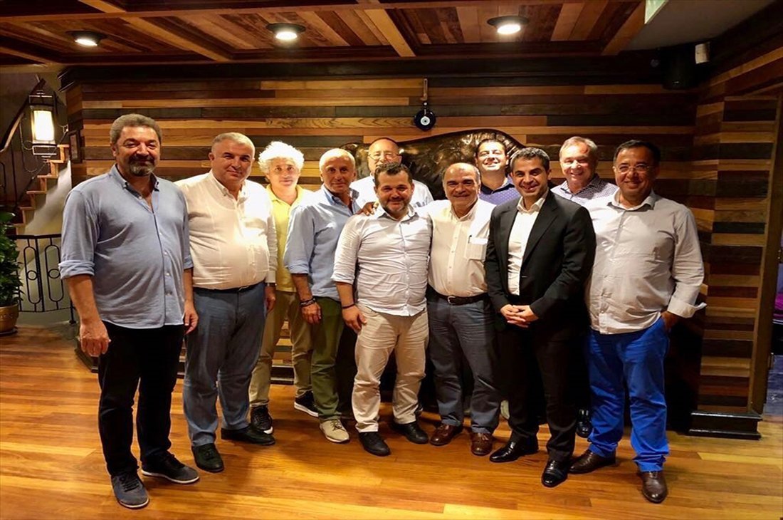 Antalya’da turizm sektörünün önde gelen isimleriyle bir araya gelen Antalyaspor