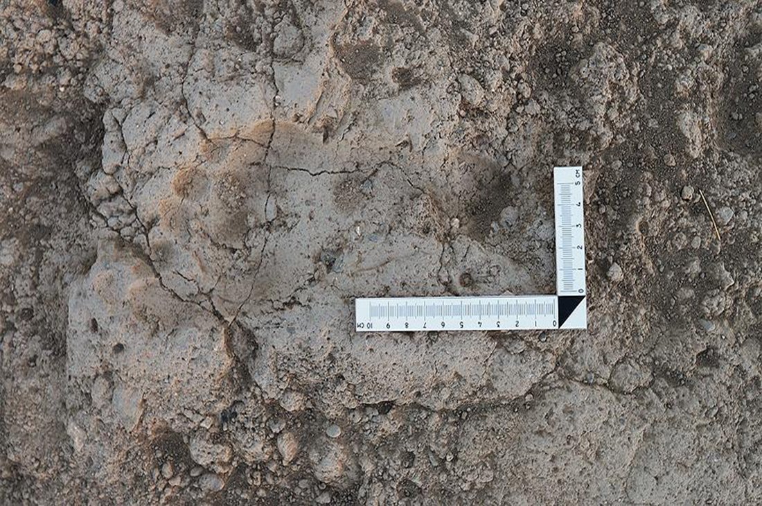 Van Kalesi’nin güneyinde yer alan eski Van şehrindeki höyük ve
