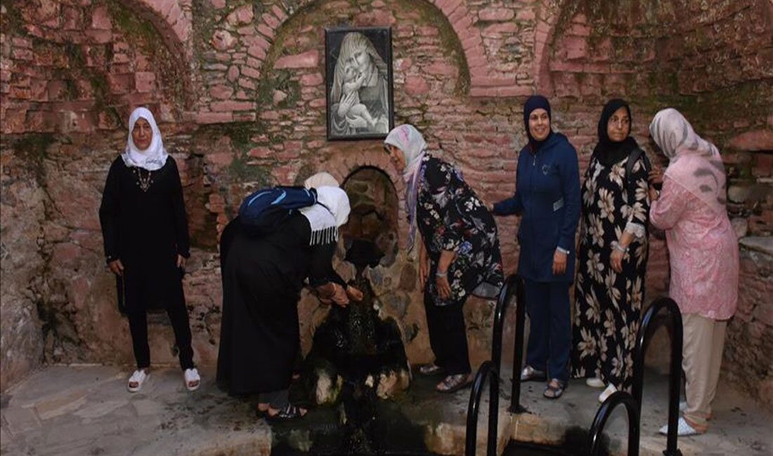 Aralarında Fas ve Filistin’in de bulunduğu farklı Arap ülkelerinin vatandaşı