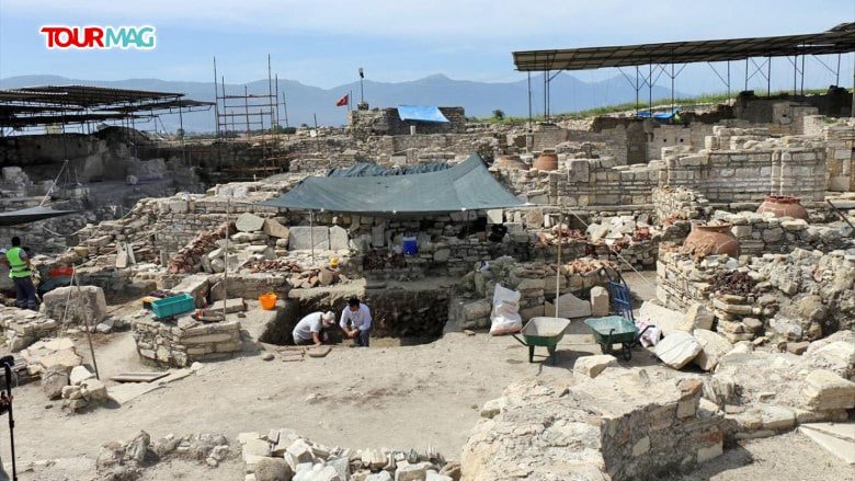 Kadı Kalesi Kuşadası Tourmag tourmag-kadi-kalesi-kusadasi