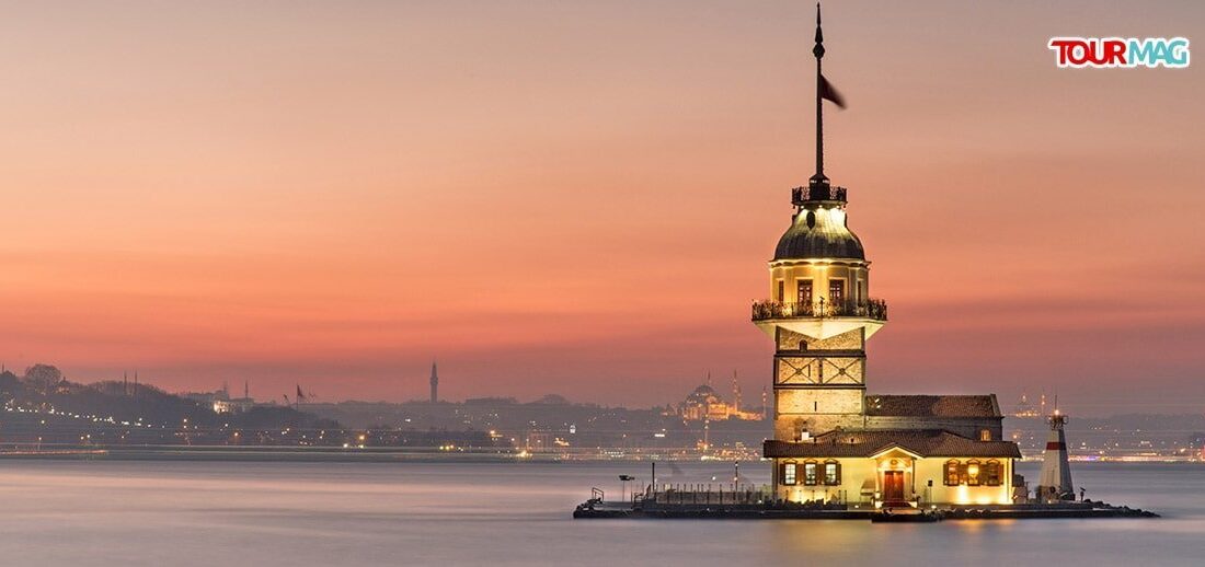 Kültür ve Turizm Bakanı Mehmet Nuri Ersoy, Kız Kulesi ‘ne