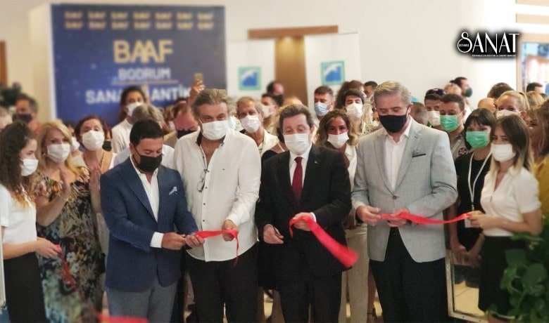 Bodrum’da ilk kez düzenlenen Bodrum Sanat ve Antika Fuarı (BAAF)