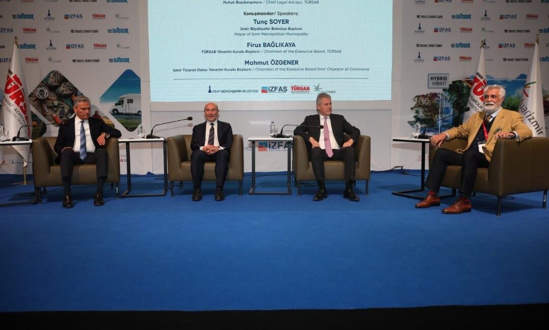 TÜRSAB Hukuk Başdanışmanı Av. İlker Ünsever’in moderatörlüğünde düzenlenen panelde, İzmir Ticaret
