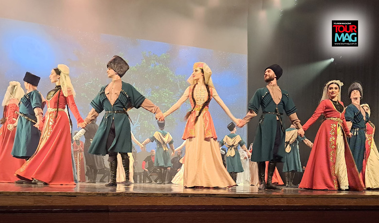Ridade Kafkas Halk Dansları Topluluğu tarafından “Ridade Ensemble ve Adats