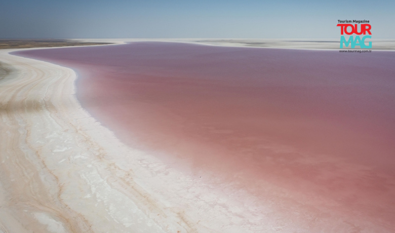 Meeting 70% of Türkiye’s salt needs, lake is on UNESCO