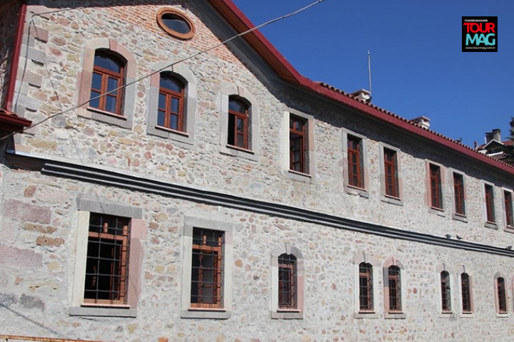 Bolu’nun Gerede ilçesinde, Bizans döneminde yapıldığı belirtilen “Kiliseli Tüccar Hanı”nın