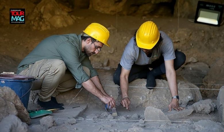 Kahramanmaraş’taki Direkli Mağarası’nda yapılan kazılarda yaklaşık 12 bin yıllık olduğu