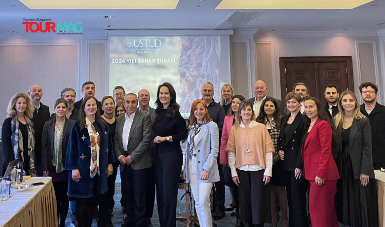 Turizm sektöründe sürdürülebilirliğin ve yapay zekâ gibi güncel gelişmelerin temsiliyetini