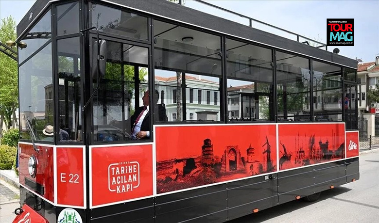 Edirne’de tarihi alanlar, nostaljik tramvay görünümlü “gezi treni” ile ziyaret