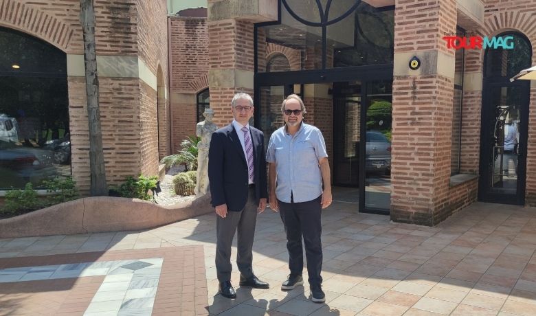Profesyonel Otel Yöneticileri Derneği (POYD) Başkanı Hakan Saatçioğlu, bölgede bayram