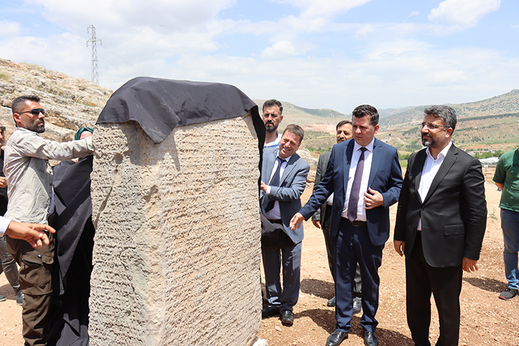 Adıyaman’ın Gerger ilçesinde bulunan ve 2 bin 100 yıllık olduğu