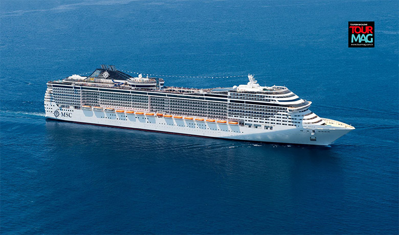 MSC Cruises filosuna ait “MSC Divina” gemisi, İzmir’den hareketli Ege
