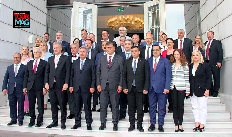 Uluslararası Skal Kulübü’nün 16-21 Ekim 2024 tarihleri arasında İzmir’de düzenleyeceği