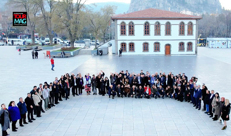 İçinde bulunduğumuz dönemin başlıca gündemi olan yeni nesil gazetecilik ile