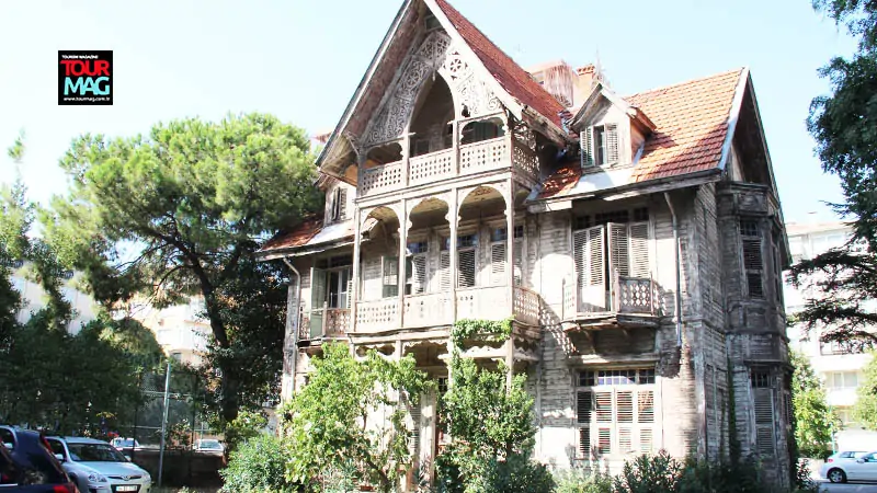 Atli Muazzez Hanim Mansion Tourmag tourmag-atli-muazzez-hanim-mansion