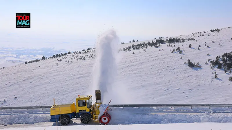 tourmag-dogu-karadeniz8217in-onemli-siradaglarindan-soganli-daglari8217nda-yer-alan-aydintepe-yaylasi8217nda