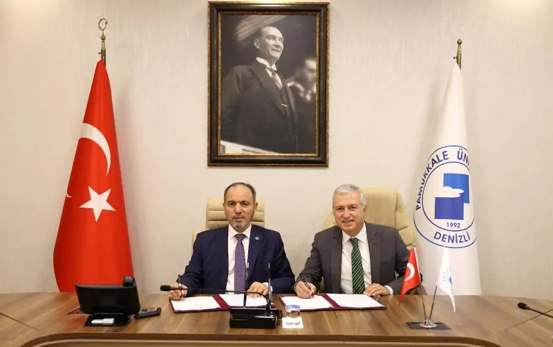Securitas Türkiye Ülke Başkan Yardımcısı Memet Hanlıoğlu ve Pamukkale Üniversitesi Rektörü Prof. Dr. Mahmud Güngör Tourmag tourmag-securitas-turkiye-ulke-baskan-yardimcisi-memet-hanlioglu-ve-pamukkale-universitesi-rektoru-prof-dr-mahmud-gungor-