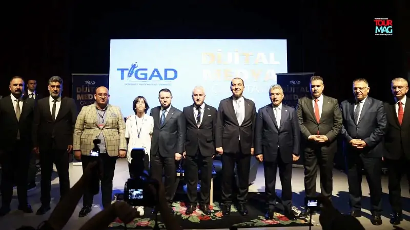tourmag-turkiye-internet-gazeteciligi-dernegi-tigad-tarafindan-duzenlenen-822013-dijital-medya